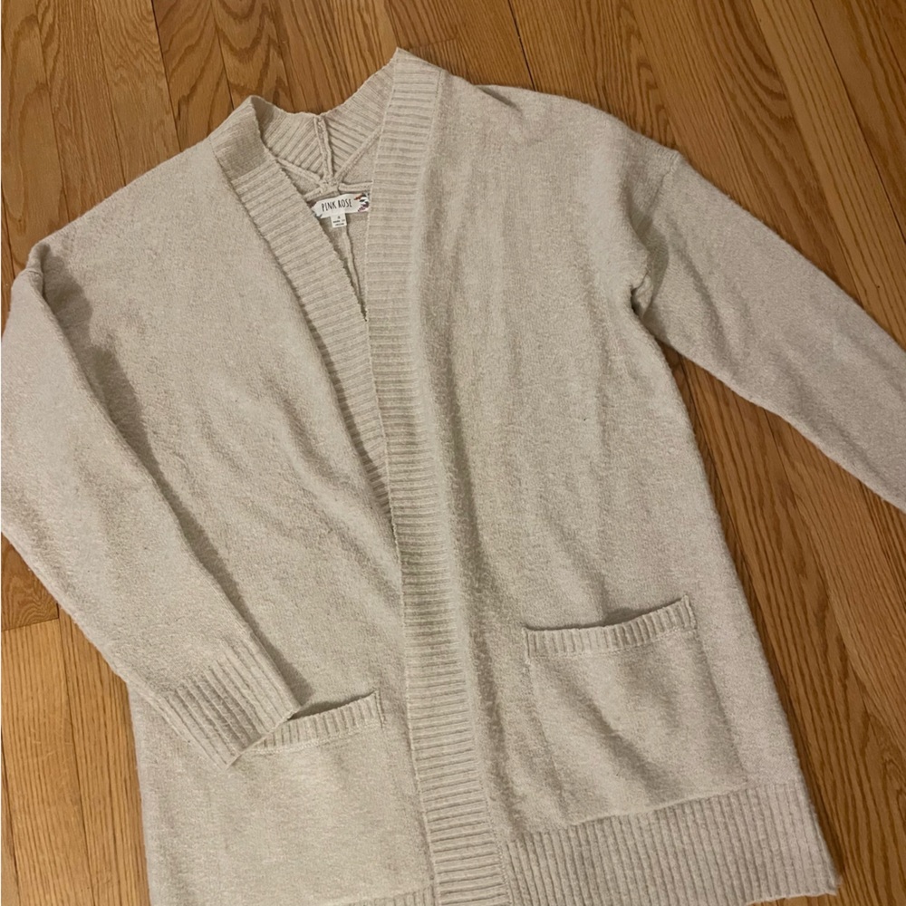 Cream/Tan Cardigan